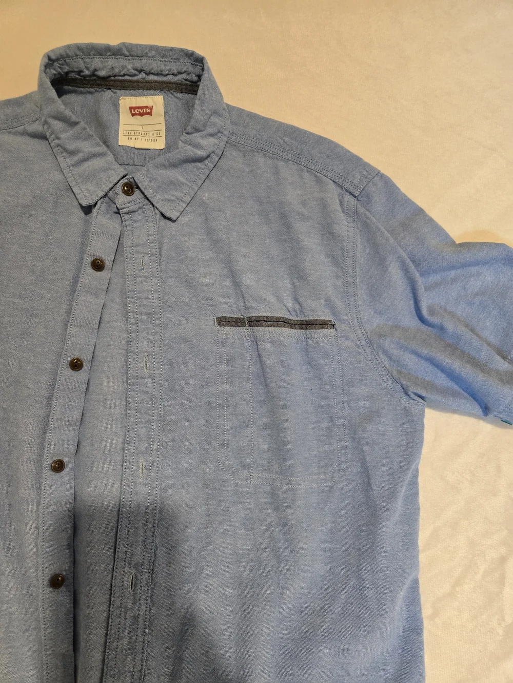Levi's Men's Light Blue Short-Sleeve Button-Up Shirt Pocket Cotton